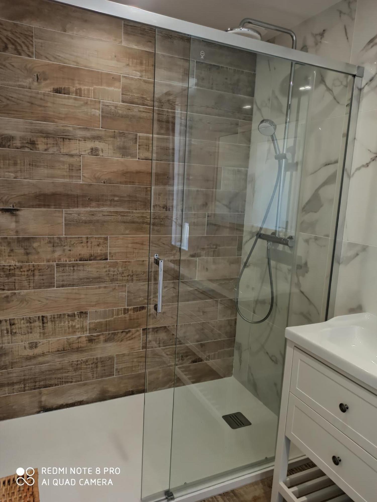 Triplex 110 M2 Centre Historique Avec Jacuzzi Dinan Apartment Exterior photo